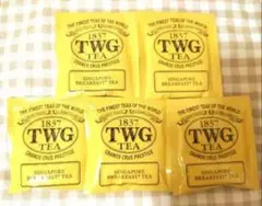 Item thumbnail for item b45b9634-b589-4703-9082-eb56478b4f14