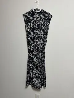 H&M アニマルプリント ノースリーブワンピース S