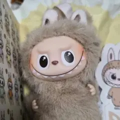 POPMART ラブブ labubu PIN FOR LOVE B ぬいぐるみ