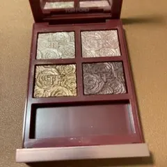 TOM FORD アイカラークォード　01RE　ローズエクスポーズドのサムネイル