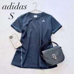 アディダス/Tシャツ/ネイビー/スポーツ/Sサイズ/吸汗速乾/美品✨️