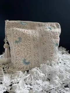 綺麗なインド刺繍リボン！たっぷり入るポーチ　ハンドメイド♪