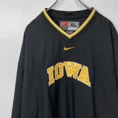 NIKE IOWA ナイキ　アイオワ大学　ナイロン　プルオーバー スウェットのサムネイル