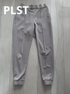 Item thumbnail for item 61fa116e-c576-47c5-91f2-0553e79aa18c