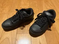 極美品 gravis TARMACローカットオールブラックレザー 23.5cmのサムネイル