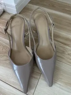 H&M ベージュ ポインテッドトゥヒール