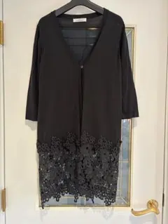 ギャラリービスコンティ　カーディガン　ブラック　Mサイズ