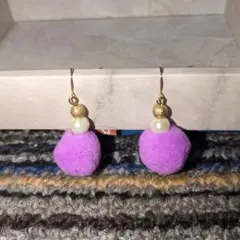 新作新品パープル＆パールピアス