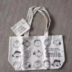 ​【未使用】スヌーピー PEANUTS トートバッグ＆ポーチセット Smile.