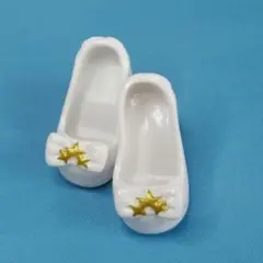 Item thumbnail for item 4dc6dc71-a92b-45bc-a4e6-19e9861c57af