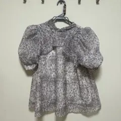 【SNIDEL】プリントハーフスリオーガンシースルーブラウス(F)グレー