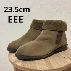 Item thumbnail for item 556b2d36-b52e-4649-b2ef-5d2d54aabc20