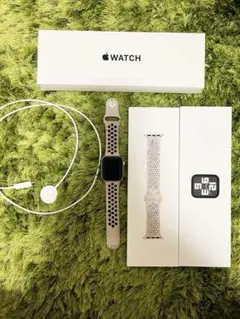 バッテリー容量98% Apple Watch SE (第2世代) 40mm