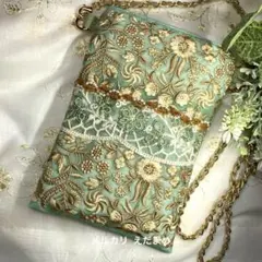 スマホショルダー スマホポシェット サコッシュ インド刺繍リボン ペールグリーン