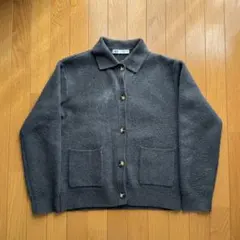 ZARA ダークグレー ボタン付きカーディガン