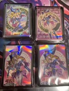 海外限定】遊戯王 魔術師の弟子ブラック・マジシャン・ガール スリーブ