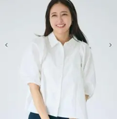 新品 coca UVカット パフスリーブフレアシャツ 白 半袖のサムネイル