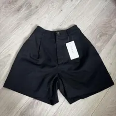 ✨新品未使用✨ハーフパンツ　ショートパンツ　ブラック　黒　定番　シンプル
