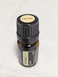 doTERRA　ドテラ　エッセンシャルオイル　ヒノキ5mlのサムネイル