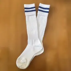 ホワイトサッカーソックス 青いストライプ　 22〜24