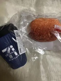 セブンイレブン ハッピーくじ B賞 C賞セット　カフェ（ネイビー）　カレーパン