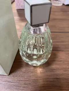 JIMMY CHOO FLORAL オードトワレ 香水のサムネイル