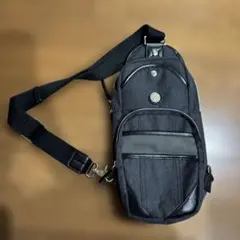 お値下げ！新品同様！ダークグレーボディバッグ