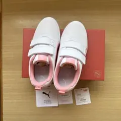 【新品未使用】PUMA コートフレックス V3 ドッティ 20.0cm 箱あり