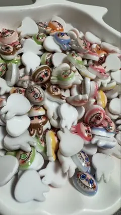 キャラクター顔 ネイルパーツ ランダム