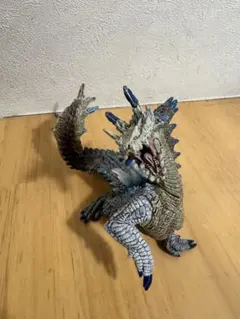 モンスターハンター　ラギアクルス亜種
