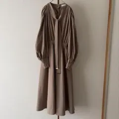 【美品】darich ボウタイ　シャツ　ワンピース