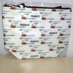スヌーピークーラー バッグ PEANUTS