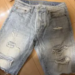 American Eagle デニムショートパンツ ダメージ加工のサムネイル