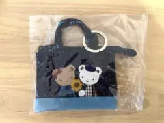 新品・未使用希少品】 ファミリア ミニウォレット 刺繍 完売品 - メルカリ