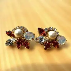 チタンポスト　ピアス　スワロフスキー
