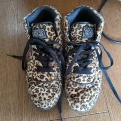 Vans ヒョウ柄 スニーカー