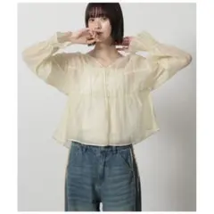 LAKOLE 2WAYシアーギャザーブラウスのサムネイル