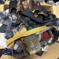 ネクタイ130本まとめ売り