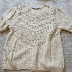 ZARA クリーム色 半袖ニットセーター