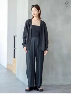 ユニクロ　ウルトラストレッチエアリズムワイドパンツ　S