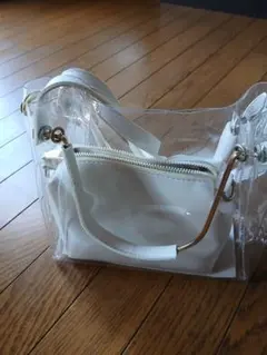 クリアホワイトショルダーバッグ