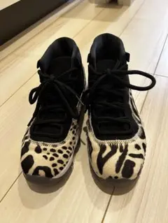 【2/28まで】NIKE レオパード柄 ハラコ風スニーカー ブラック 24cm