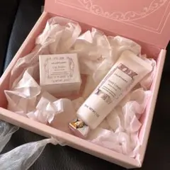 JILL STUART リップバーム&ハンドクリーム ギフトセット