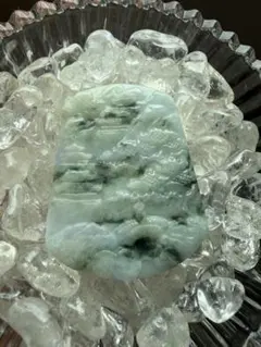 ヴィンテージ 宝玉 北京 翡翠 風鎮 ジェイド - メルカリ