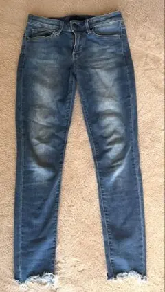 UNIQLO ストレッチジーンズ ダメージ加工パンツ 24インチ　ライトブルー