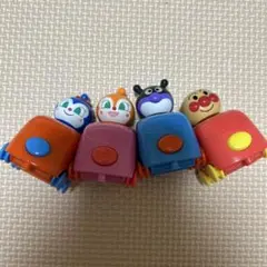 アンパンマンガチャガチャ　すうじがとびだすころがしカー！