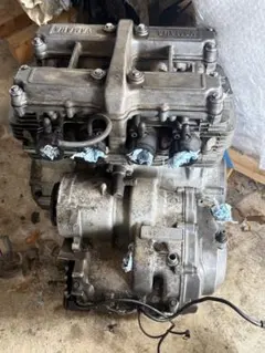 XJR400 実働圧縮確認済みエンジンヘッド一式 - メルカリ