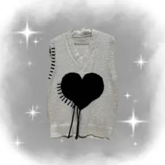 ハート刺繍 Vネックニットベスト アイボリー