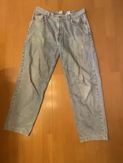 Calvin Klein Jeansのサムネイル