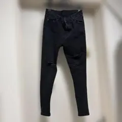 ブラック ダメージスキニージーンズ